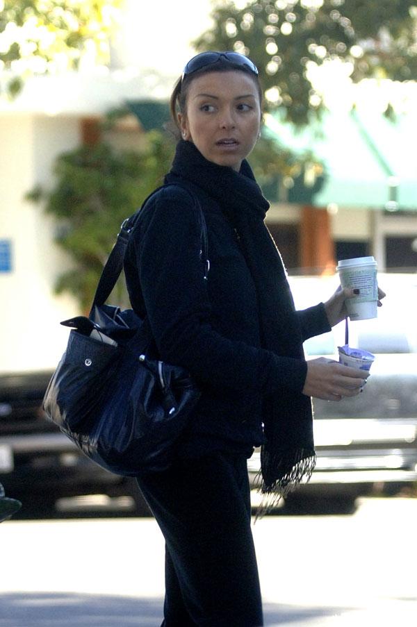 Giuliana Rancic Looks Skinny In Los Angeles