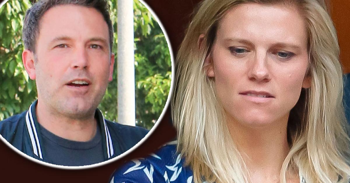 Lindsay Shookus Deletes Instagram After Ben Afflecks Date With Playboy Model 9668