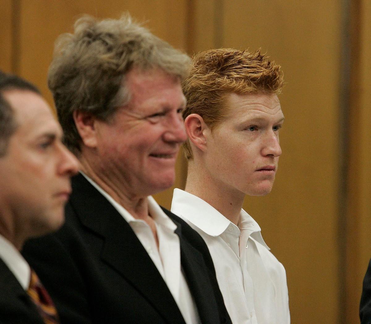 Samantha Cline testified Redmond O'Neal pulled a knife on her during a confrontation at a Venice coffee shop.