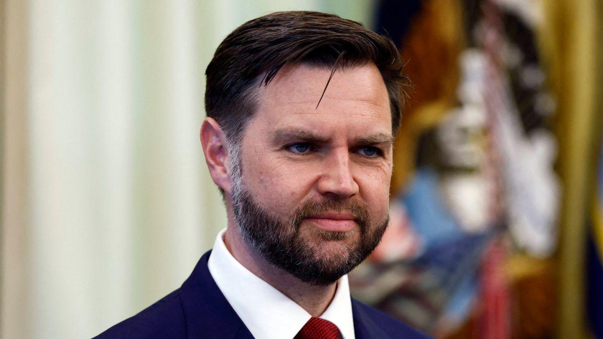 picture of JD vance