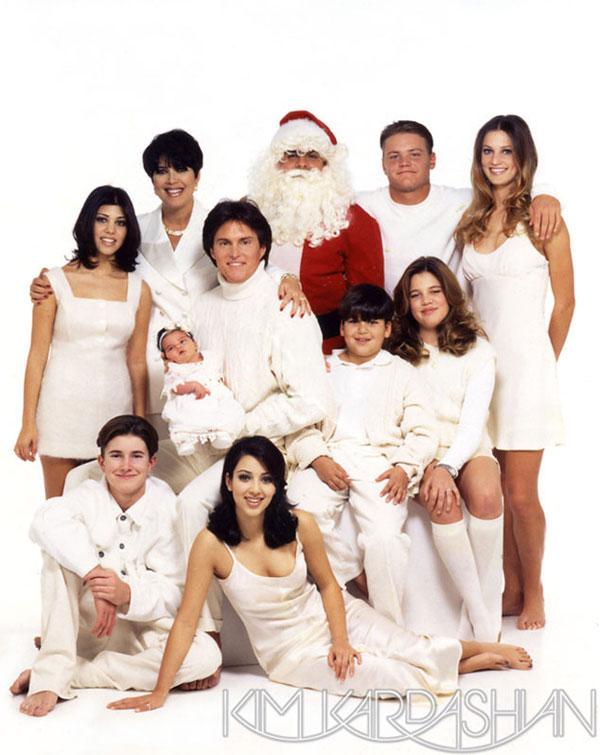 //kardashian christmas card​