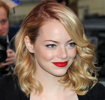 Emma Stone Confesses Her Acne Had To Be Covered Up In Movie, Bemoans ...