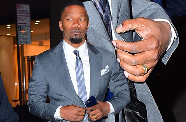 //jamie foxx wedding rumors gold ring pp