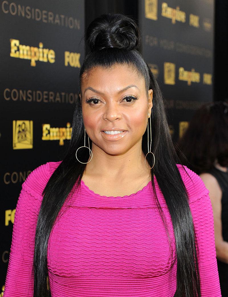 //Mistletoe Top Knot Taraji P