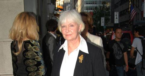 Joanne Woodward's daughters recall their family rock and reflect on the strength that held them together.