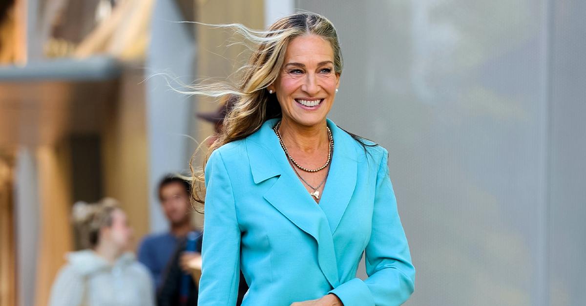 Sarah Jessica Parker carries Chanel, Rochas and a boatload of