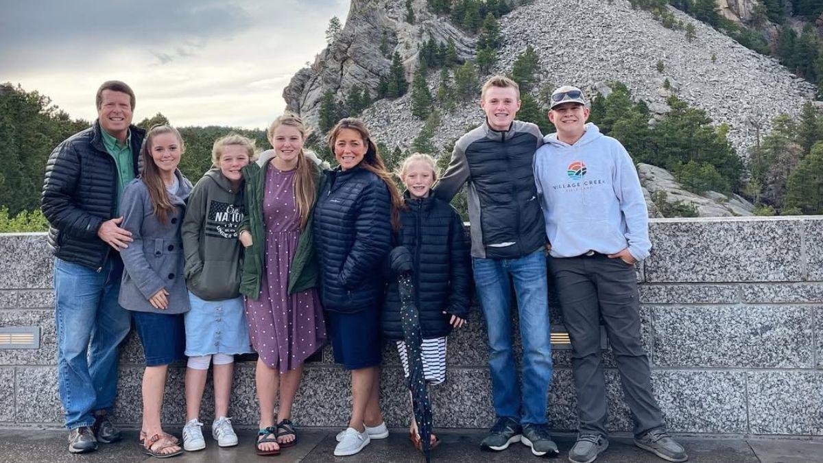 image of TLC allegedly continued filming despite growing concerns behind the scenes.