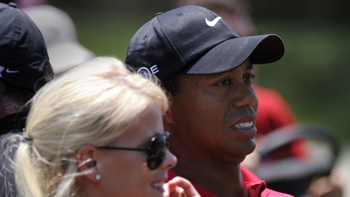 Photo of Tiger Woods, Elin Nordegren