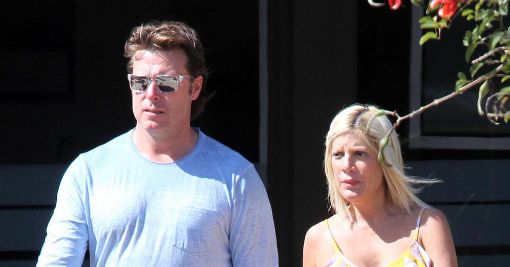 Tori Spellings Husband Dean Mcdermott Reportedly Ready To File For Divorce