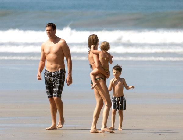 Gisele Bundhen Bikini Photos -- Family Beach Day In Costa Rica