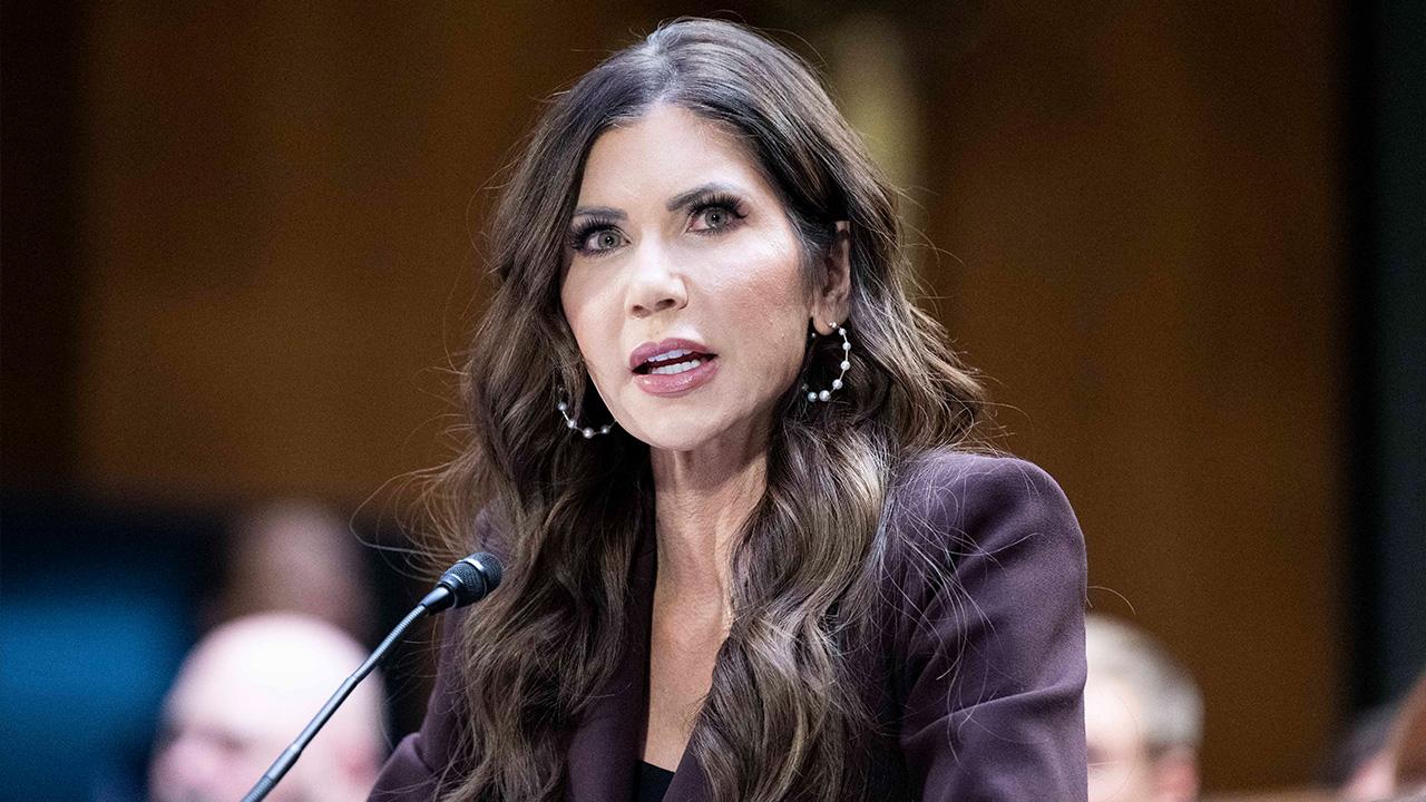 Photo of Kristi Noem