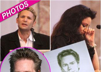 //jeff_conway_memorial_ _flynet_pictures getty_images