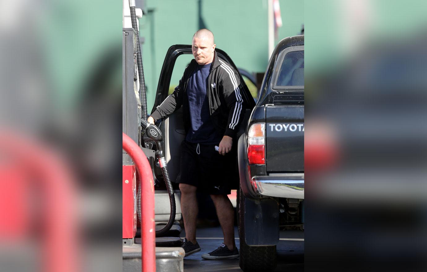 //Christian Bale weight gain shaved head