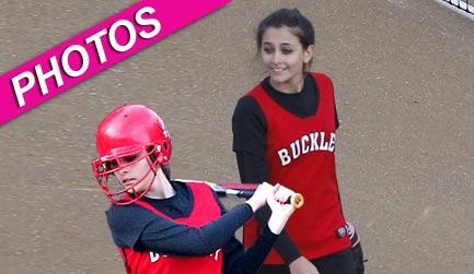 //paris jackson softball