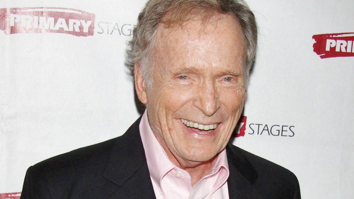 Dick Cavett's skeletal figure has sparked growing death fears as concern mounts over his health.