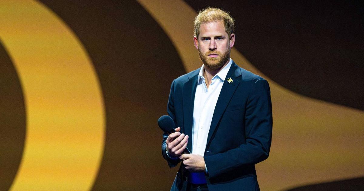 Prince Harry Teleprompter Fail Leaves Duke Speechless Onstage - As He's Branded 'Empty-Headed' by Critics