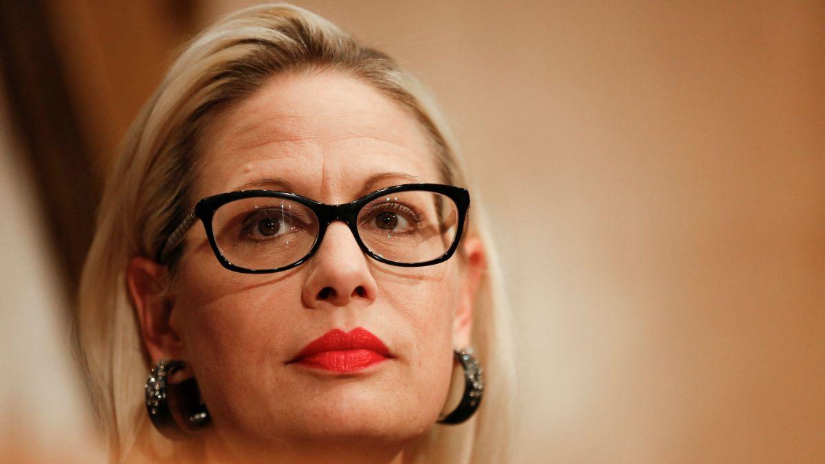 image of Court filings detailed alleged messages, photos, and intimate exchanges between Sinema and the security aide.