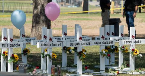 uvalde shooting memorial