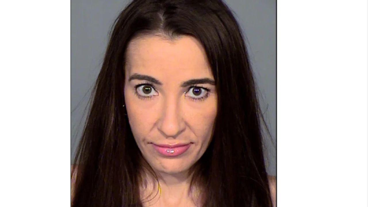 A photo of Laura Owens