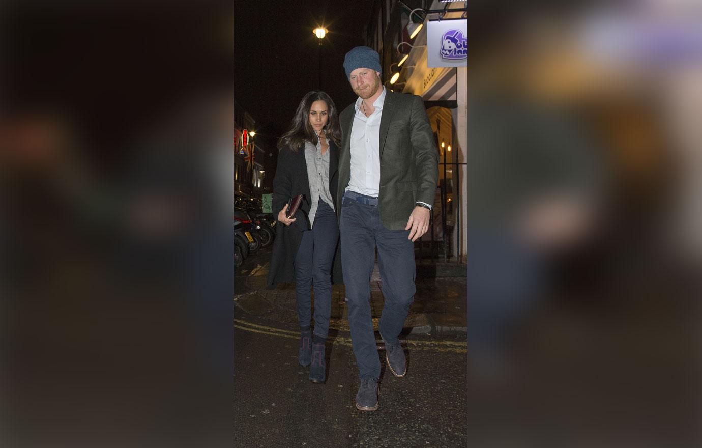 rince Harry Meghan Markle Dating Holding Hands Pics