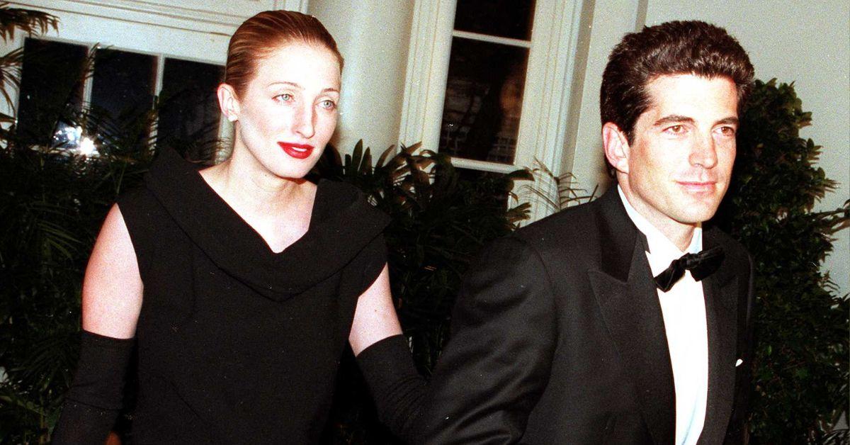 Photo of Carolyn Bessette-Kennedy and John F. Kennedy Jr.