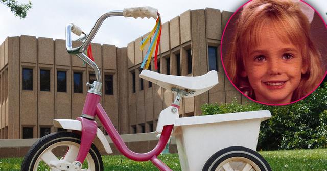 JonBenét Ramsey Memorabilia Tricycle Sale