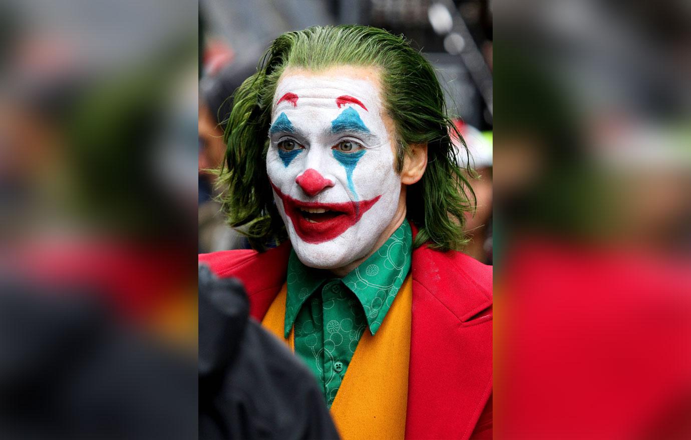 Joaquin Phoenix Joker Makeup