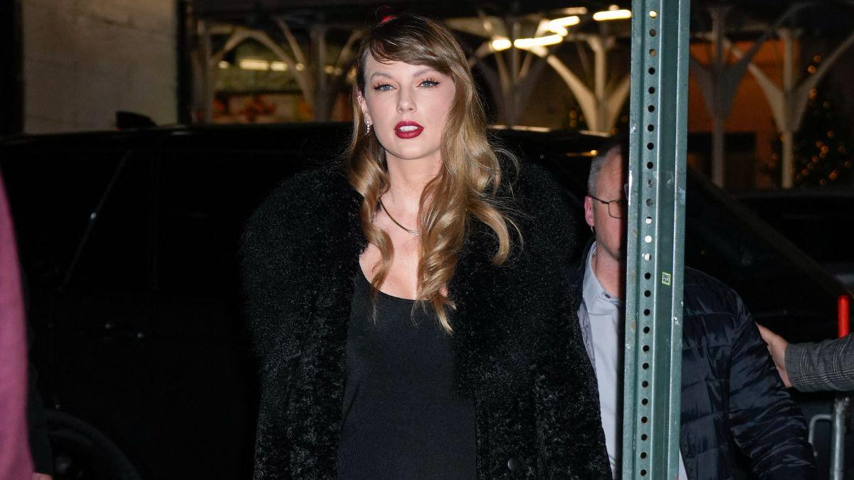 A photo of Taylor Swift