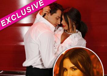 //mayraveronica musicvideo