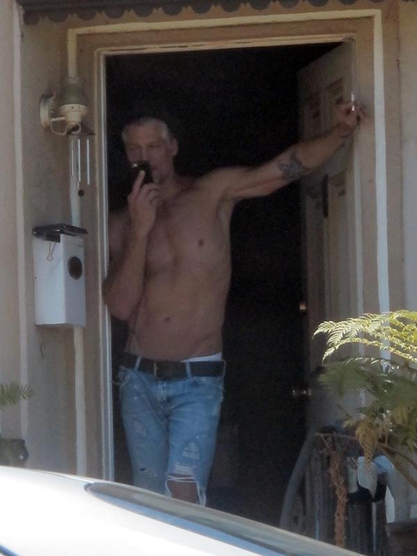 //sandra bullock boyfriend bryan randall abs shirtless