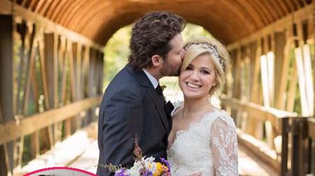 //kelly clarkson wedding mother