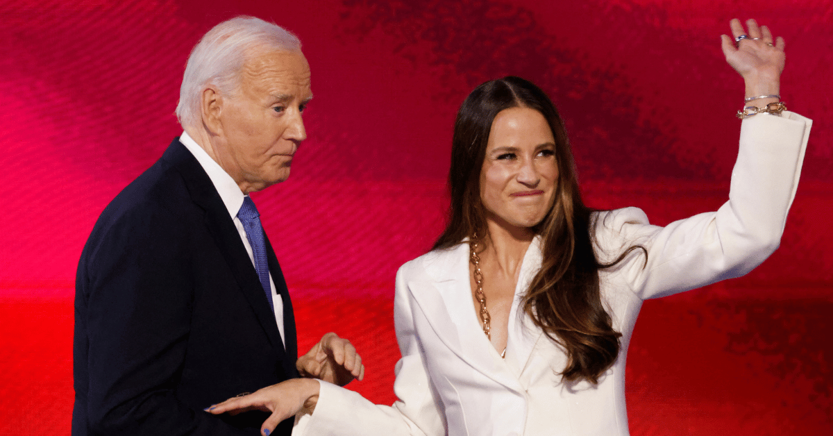 Photo of Joe Biden and Ashley Biden 