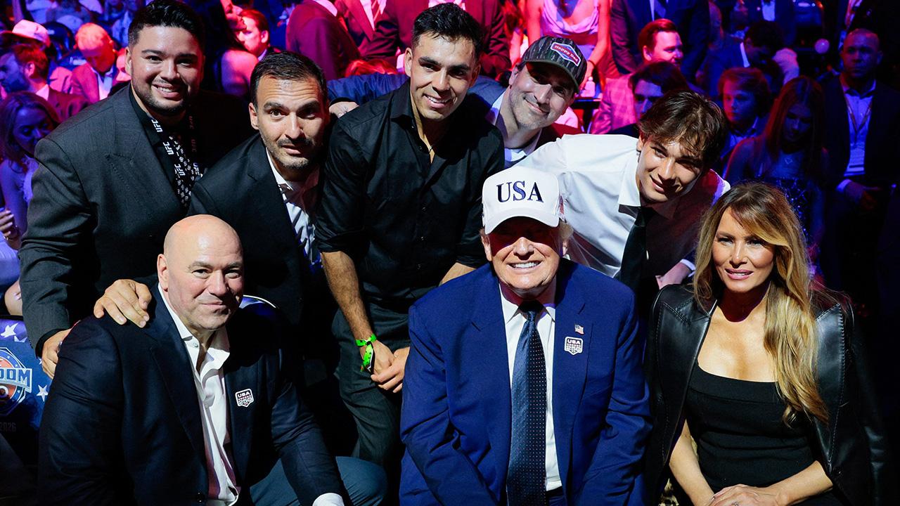 Photo of Dana White, Donald Trump, Melania Trump
