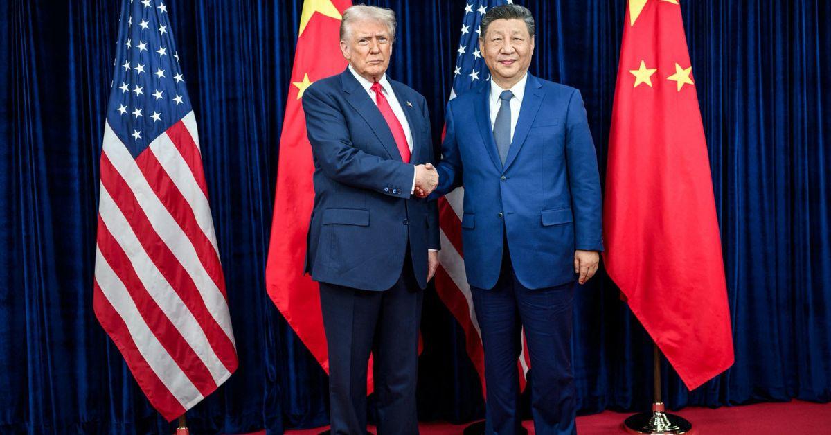 Photo of Donald Trump and President Xi Jinping