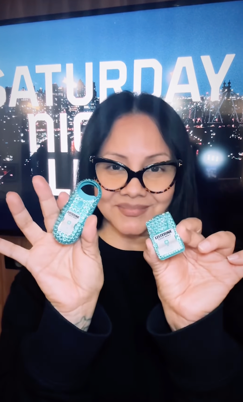 celebrity make up artist carolina gonzalez packs listerine pocketpaks and pocketmists as an essential item in sabrina carpenters get ready routine for her snl debut