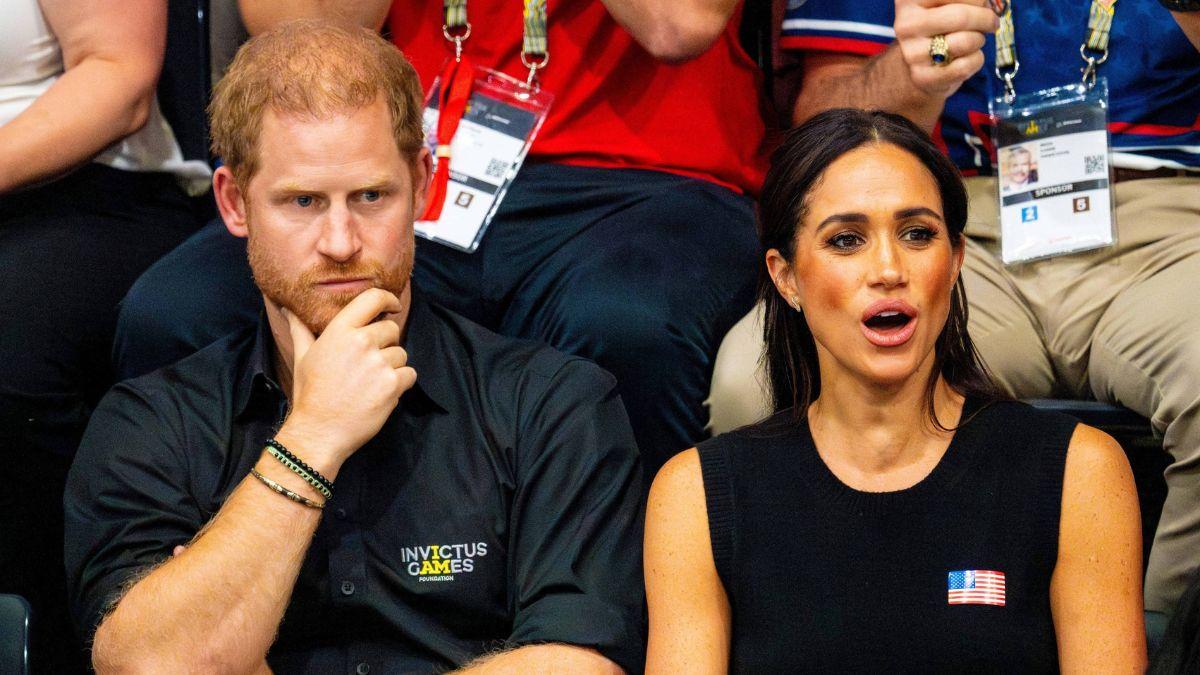 picture of Prince Harry and Meghan Markle.