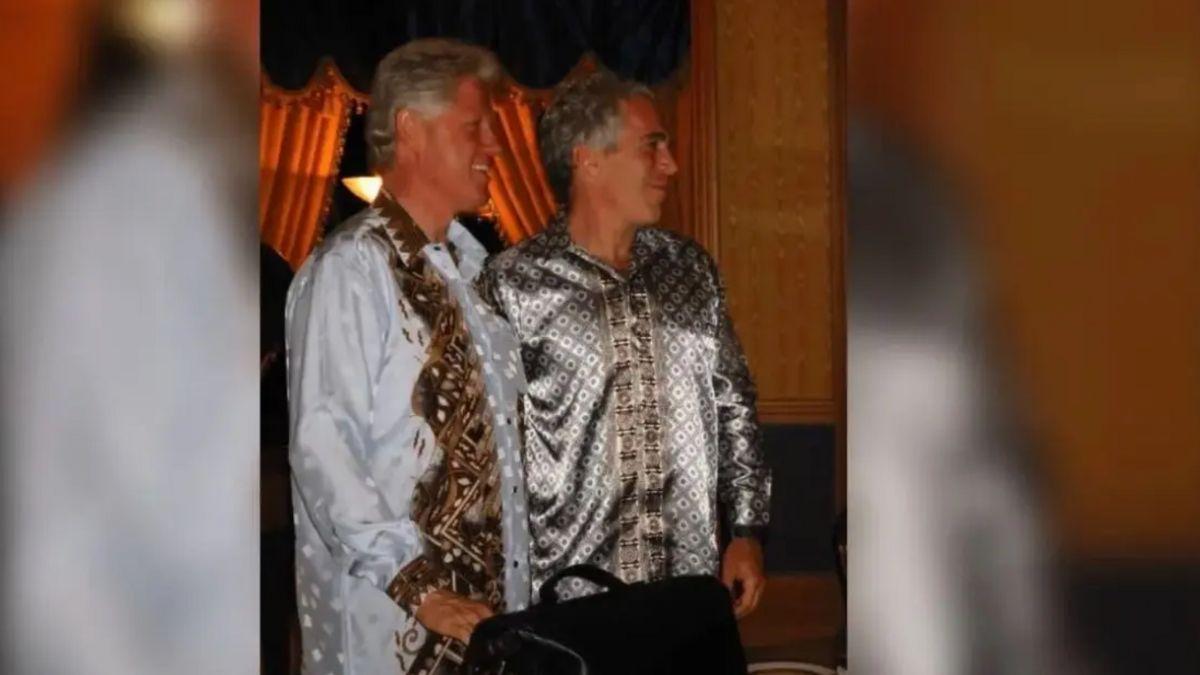 Photo of Bill Clinton and Jeffrey Epstein