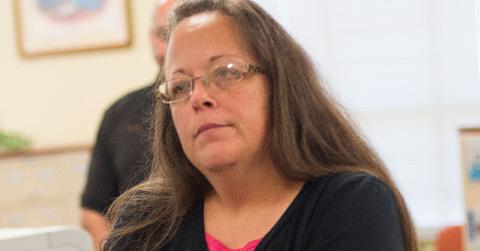 Kentucky Clerk Gay Marriage Kim Davis Returns