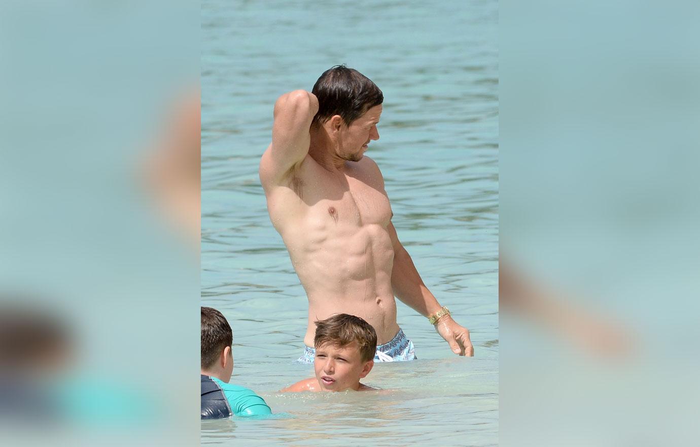 Mark Wahlberg Shirtless Muscles Wife Photos