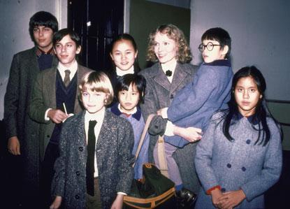 //mia farrow adopted children