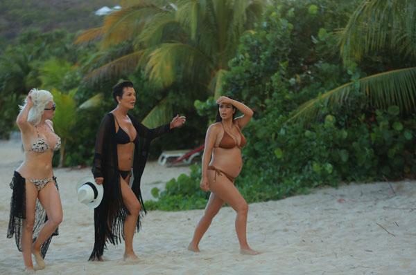 //kris jenner bikini st barts