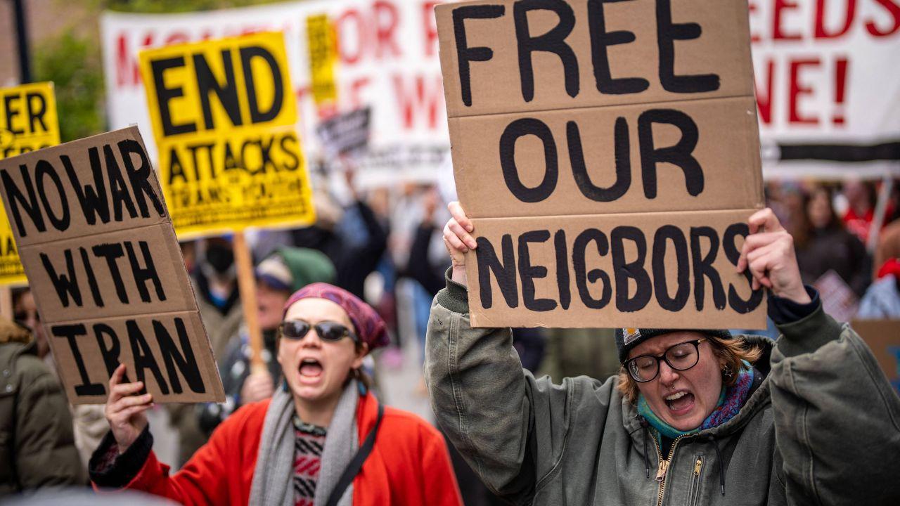 A photo of anti-Trump protestors