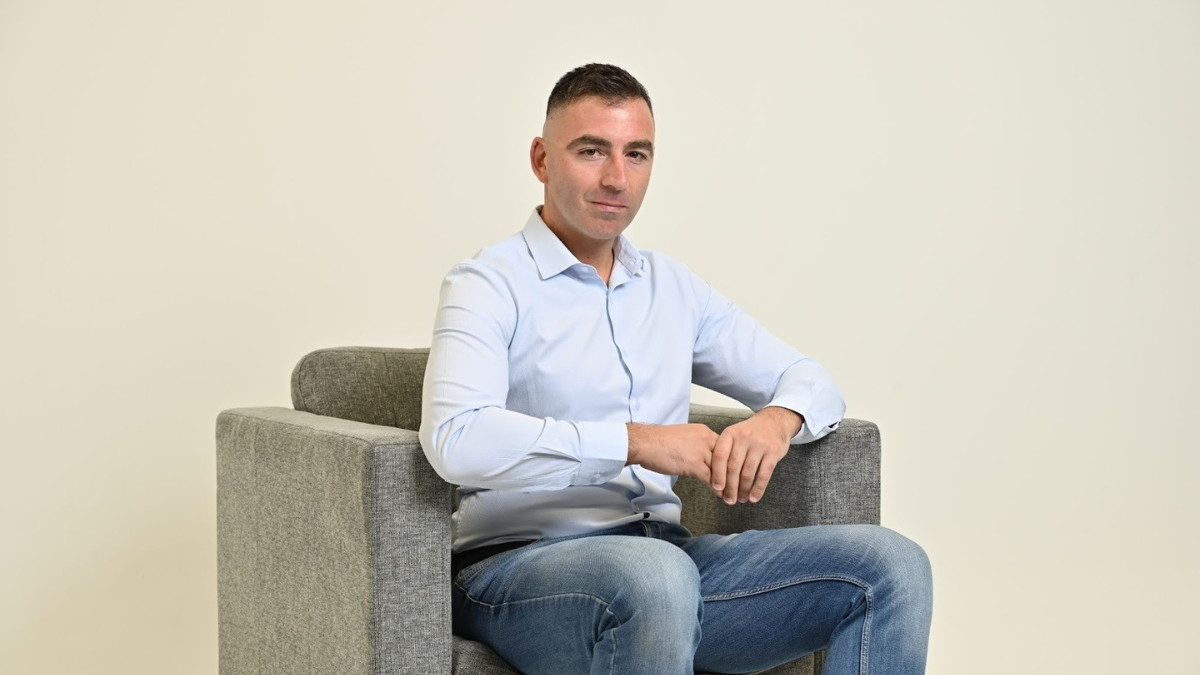 valerie juliet valdez circle inset image templates x px