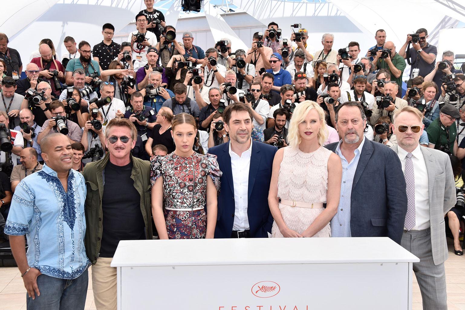 Adele Exarchopoulos, Sean Penn - 69th Annual Cannes - 4