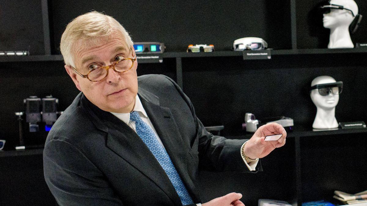 Photo of Andrew Mountbatten-Windsor 