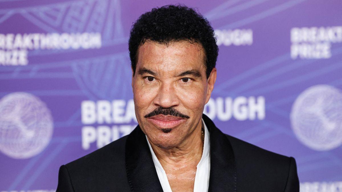Photo of Lionel Richie