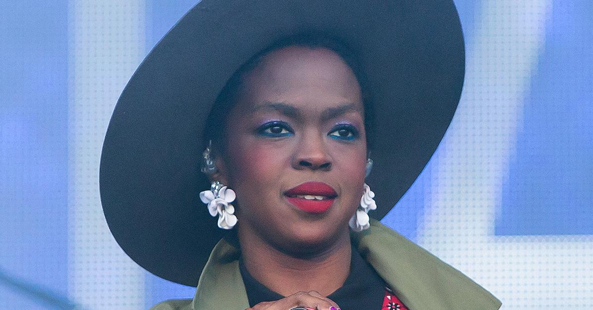 lauryn hill upsets fans late  hours new jersey concert sound issues