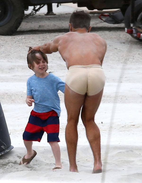 Zac Efron Naked Set Bad Grandpa