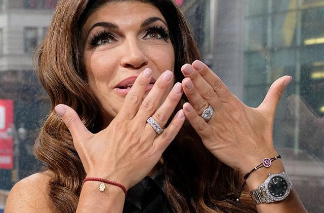 Rhonj Star Teresa Giudice Faces More Heartbreak Without Jailbird Joe 