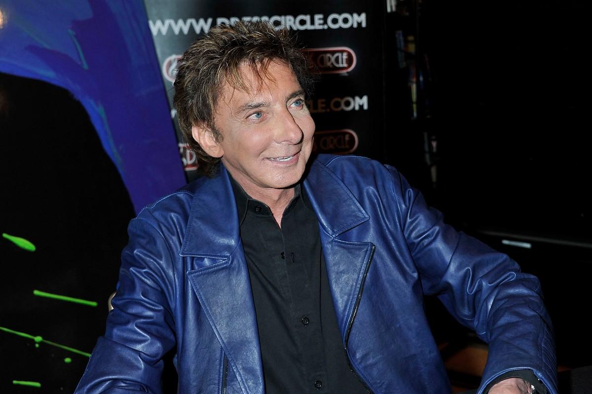 While recovering, Manilow said he spends his days at the piano focusing on creativity as he works to regain his voice.